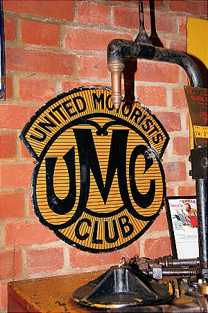 UNITED MOTORIST CLUB - click to enlarge